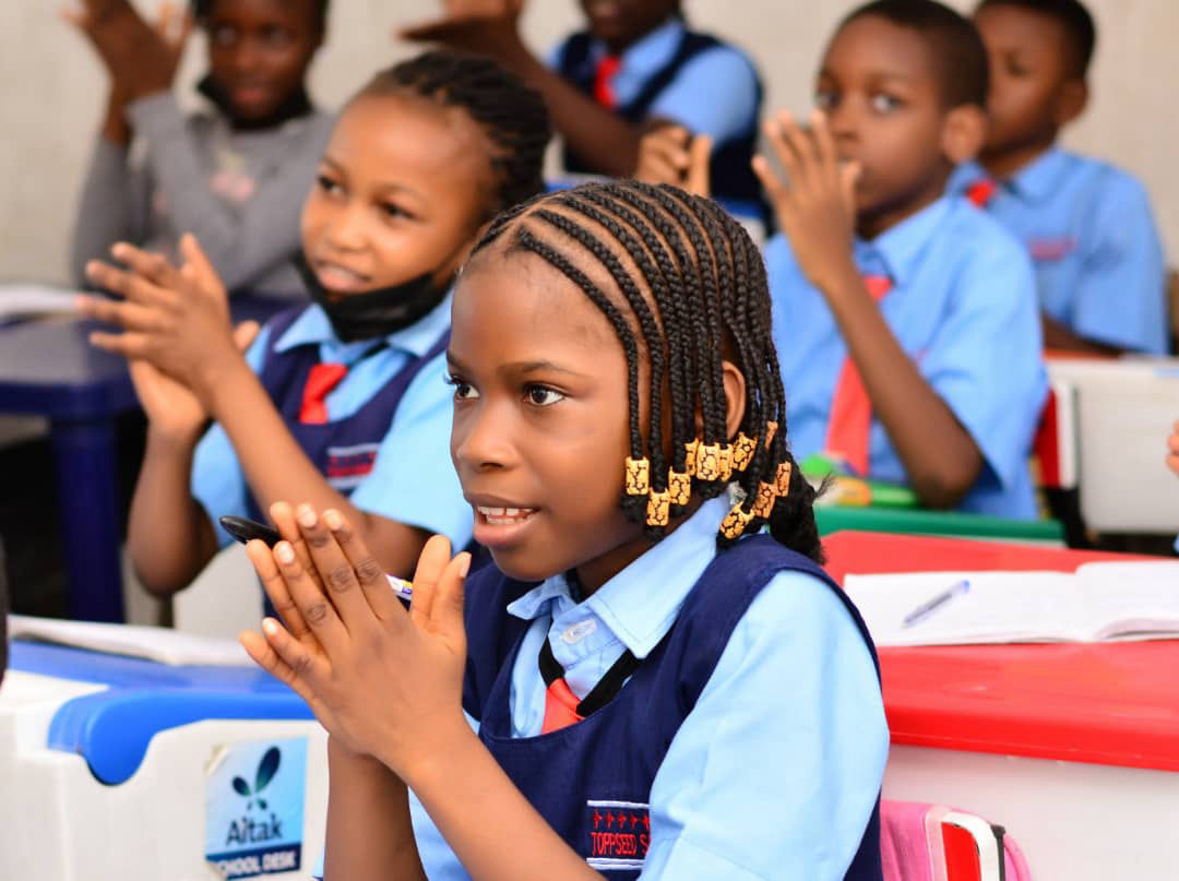Students at Toppseed